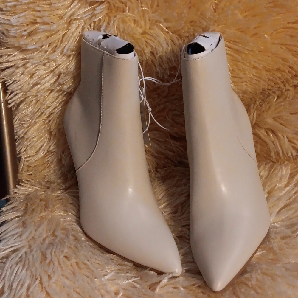 A New Day Women's Char Dress Boots, Faux Leather Off White NWT Size 6